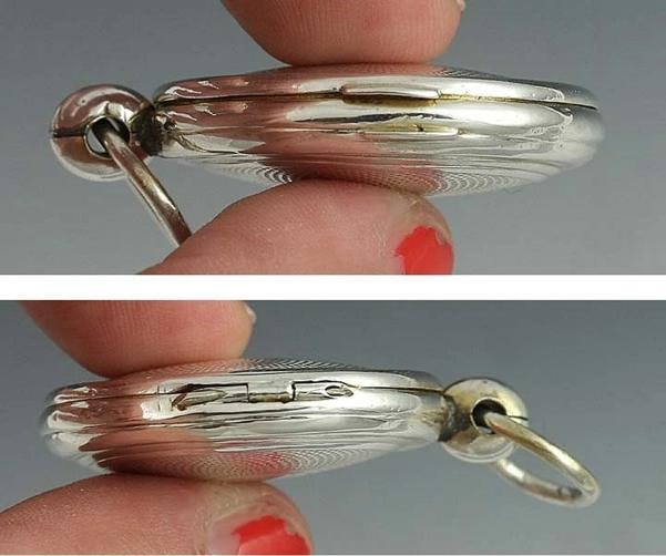 1834 English Sterling Silver Watch Case Form Vinaigrette Scent Box - 3