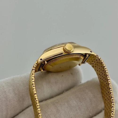 Vintage Rolex Ladies Datejust 6905 26mm Champagne Dial 18k Yellow Gold - 7