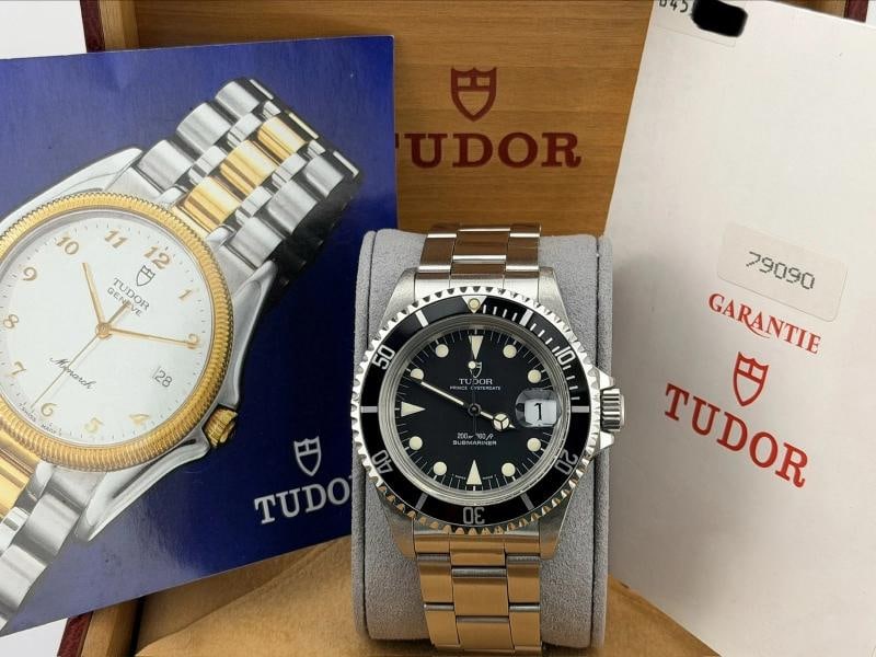 Tudor Submariner Prince Oysterdate 79090 40mm Stainless Steel Tritium Box Papers: Style Number: 79090 Serial: B45**** Year: 1992 Model: Tudor Submariner Prince Oysterdate Case Material: Stainless Steel Band: Stainless Steel Bezel: Black Dial: Black Tritium Dial Crystal: Acrylic Cas