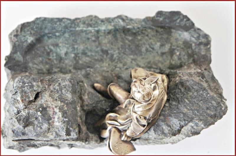 LOUIT Signed Vintage Inkwell Bronze Art Sculpture - 9