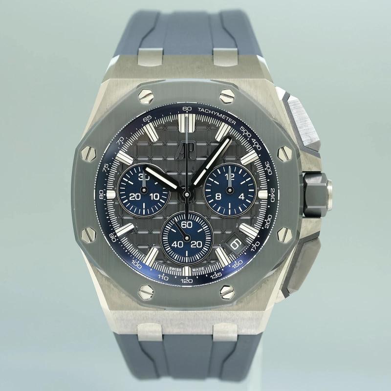 NEW PAPERS Audemars Piguet Royal Oak Titanium Grey Blue 26420IO 43mm Chrono - 2