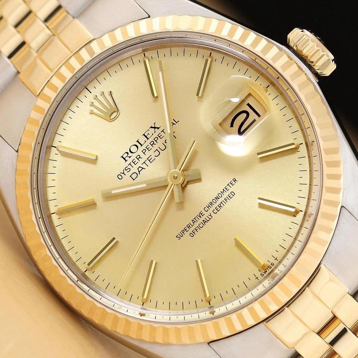 ROLEX MENS DATEJUST 16013 18K YELLOW GOLD STEEL 2-TONE WATCH w/ ROLEX BAND: Condition: Pre-owned - Excellent,Bezel Color: Gold,Max Wrist Size: 7.26-7.5 in,Number of Jewels: 27 Jewels,Indices: Stick Indexes, 12-Hour Dial,Bezel: Rolex 18K Yellow Gold Fluted Bezel,Band/Strap: Br