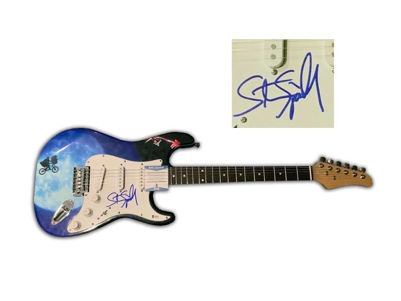 STEVEN SPIELBERG SIGNED AUTOGRAPH FULL SIZE CUSTOM ET GUITAR BECKETT BAS: Industry: Movies,Signed by: STEVEN SPIELBERG,Autograph Authentication: Beckett,Original/Reproduction: Original,Country of Origin: United States