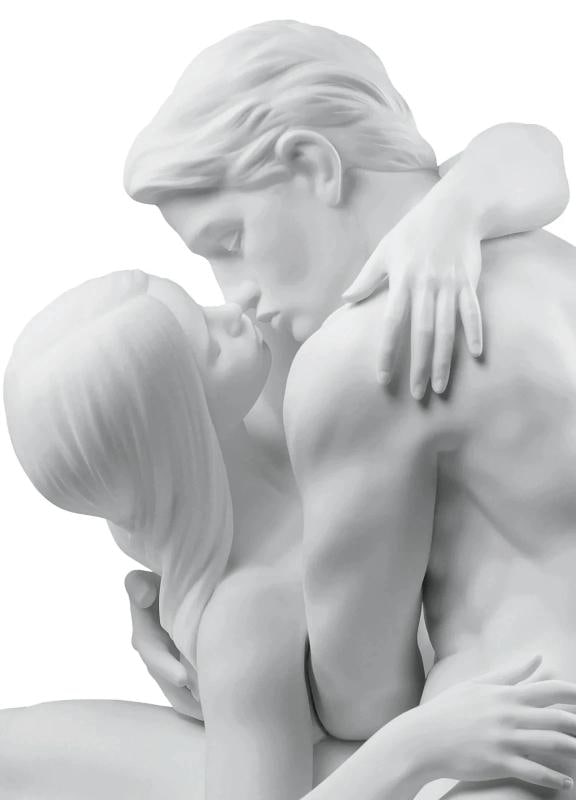 Lladr Sculpture Passionate Kiss Couple Figurine Ref. 01008727 - 2