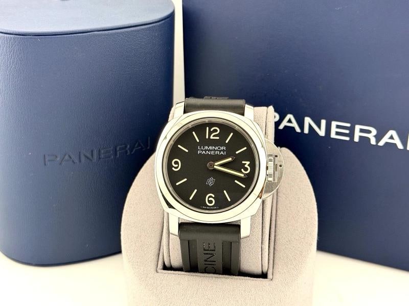 Panerai Luminor Base Logo PAM01086 PAM 1086 44mm Black Dial Stainless Steel: Condition: Pre-owned - Excellent,Bezel Color: Silver,Movement: Mechanical (Manual),Reference Number: PAM01086, PAM 1086,Brand: Panerai,Case Color: Silver,Department: Men,Type: Wristwatch,Band Color: