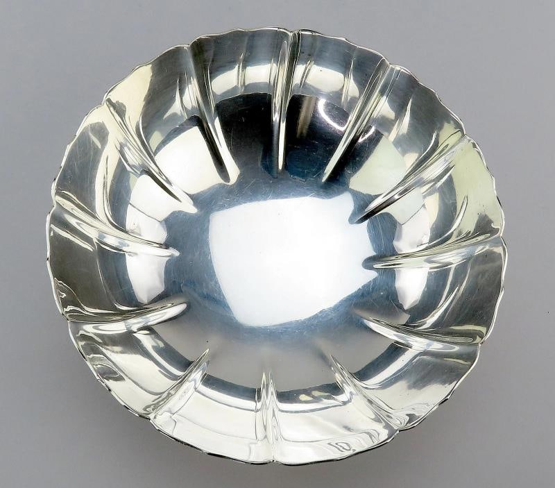 Fabulous Tiffany Co Dublin Sterling Silver Footed Bowl 7 Inches Diameter No Mono - 3