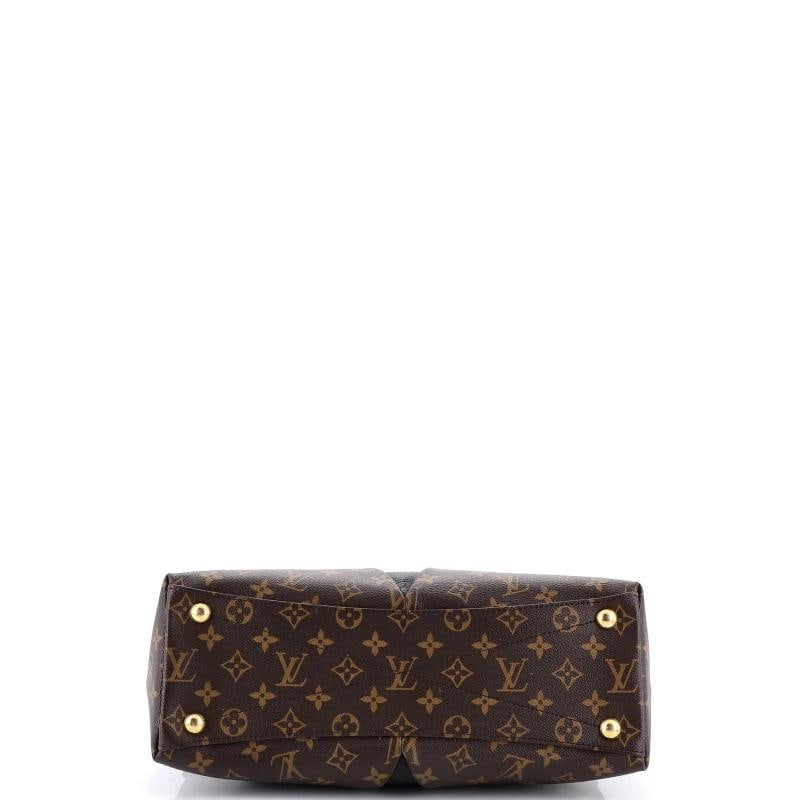 Louis Vuitton V Tote Monogram Canvas and Leather MM - 4
