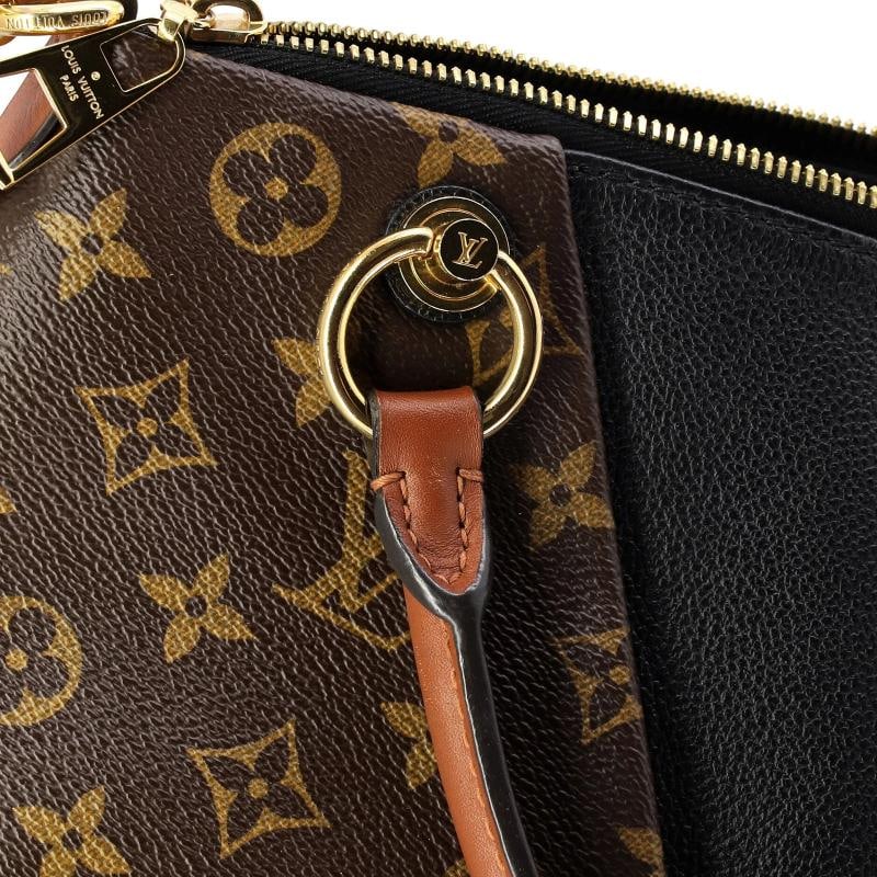 Louis Vuitton V Tote Monogram Canvas and Leather MM - 7