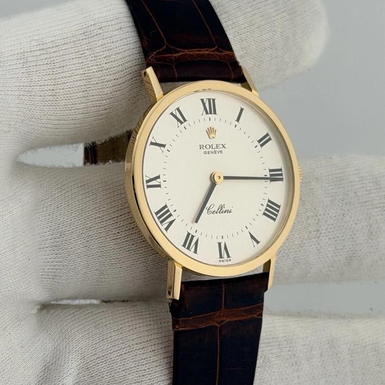 Rolex Cellini 4112 32mm Silver Roman Dial 18k Yellow Gold Box Paper - 6