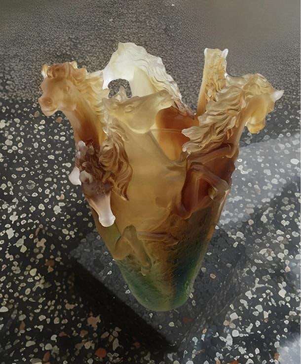 Nancy Daum Style Multi Color Horse Vase H9Ã¢â‚¬Â Heavy Art Glas - 10