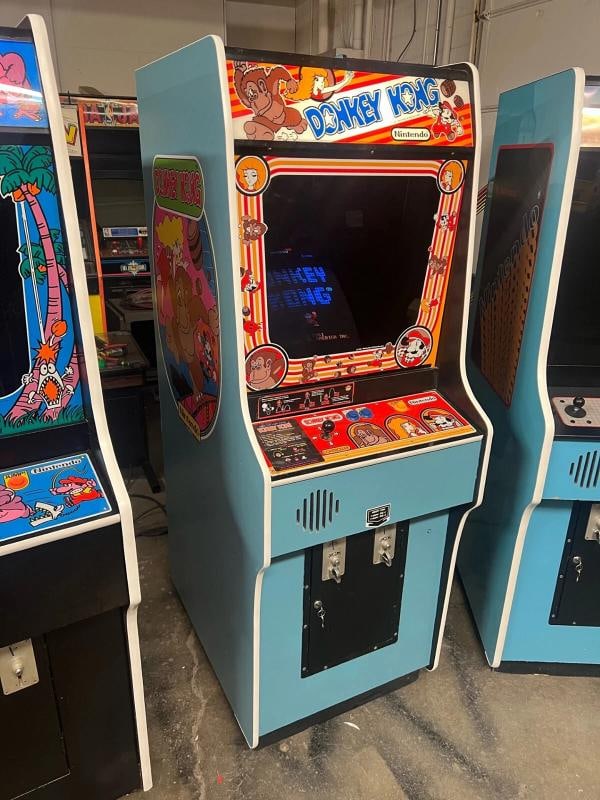 DONKEY KONG ARCADE MACHINE by NINTENDO 1981 (Excellent) *RARE*: Condition: Used,Brand: NINTENDO,Year: 1981,NINTENDO: DONKEY KONG,DONKEY KONG: ARCADE MACHINE,Country of Origin: United States