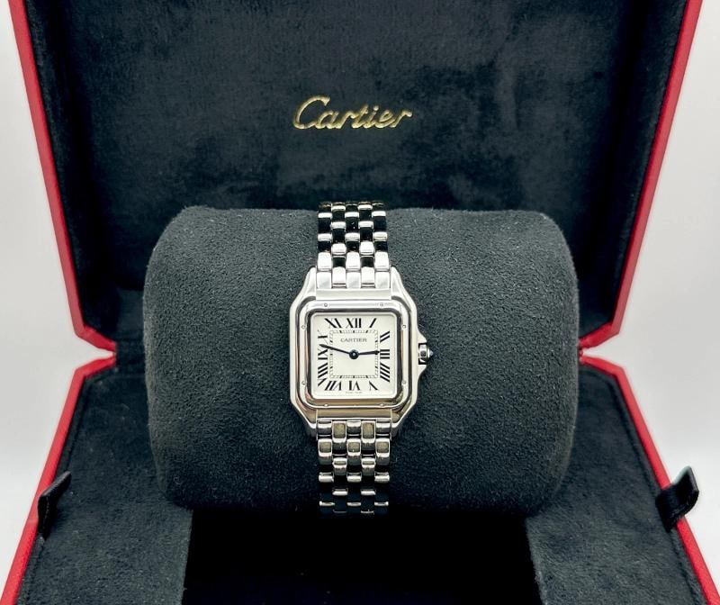 Cartier Panthere Medium 4016 WSPN0007 27mm Stainless Steel Box: Style Number: WSPN0007 / 4016 Model: Cartier Panthere Medium Case Material: Stainless Steel Band: Stainless Steel Bezel: Stainless Steel Dial: Silver Roman Numeral Dial Crystal: Sapphire Case Size: