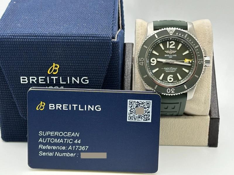 Breitling Superocean Automatic 44 A17367 Green Dial Stainless Steel Box Paper - 10