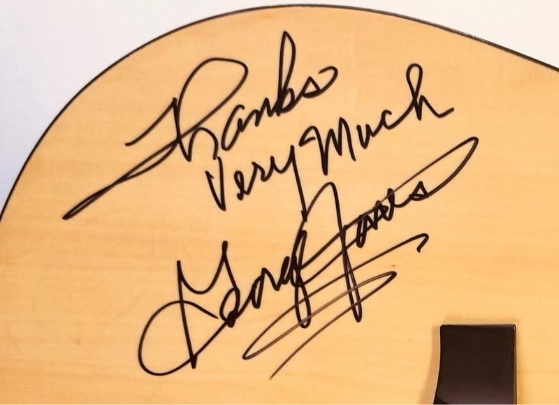 GEORGE JONES Signed Acoustic Copley Guitar Autograph JSA LOA Country: Industry: Music,Signed: Yes,Autograph Authentication: James Spence (JSA),Original/Reproduction: Original,Country of Origin: United States