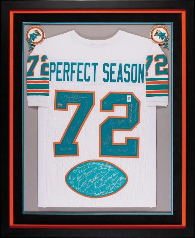 1972 Miami Dolphins Super Bowl Champs Perfect Season Team Signed Jersey Beckett: Sport: Football,Signed: Yes,Original/Reprint: Original,Autograph Authentication: Beckett Authentication Services (BAS),Product: Jersey,Team: Miami Dolphins,Country of Origin: United States