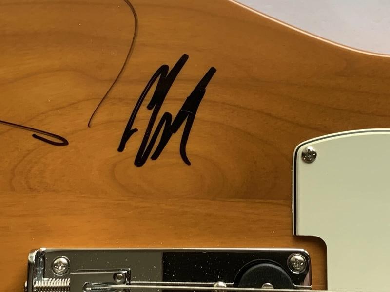 SOUNDGARDEN: Chris Cornell, Matt Cameron, Hiro Yamamoto, & Kim Thayil Signed Guitar (Beckett LOA) - 5