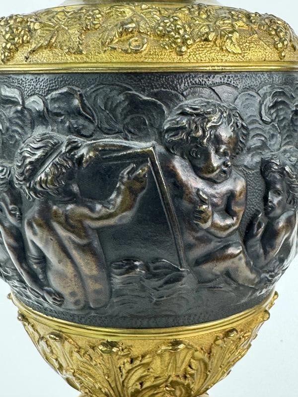 Impressive Pair c1860-1900 French Ormolu Gilt Bronze Ewer Table Lamps - 2