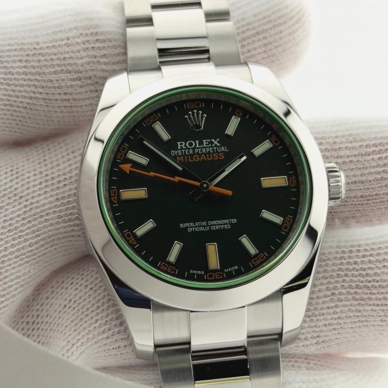 Rolex Milgauss 116400GV Green Crystal Black Dial 40mm Steel Box Papers 2021 - 3