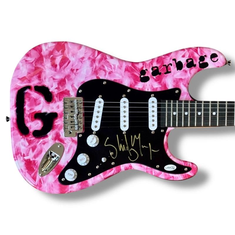 Shirley Manson Signed Guitar Custom Graphics JSA COA Garbage I'm Only Happy When: Industry: Music,Signed: Yes,Autograph Authentication: James Spence (JSA),Object Type: Guitar & Guitar Pick,Original/Reproduction: Original,Country of Origin: United States