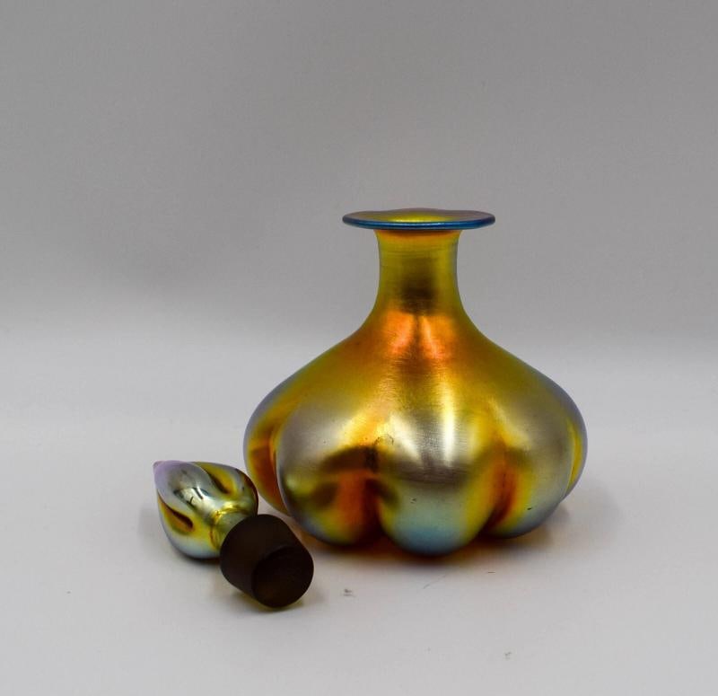 Steuben Gold Aurene Lobed Large Perfum Bottle, Signed - 2