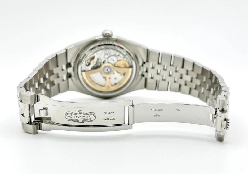 2026 NEW Rolex Land Dweller 40 127334 Honeycomb Dial 18K Gold Steel Box Paper - 9