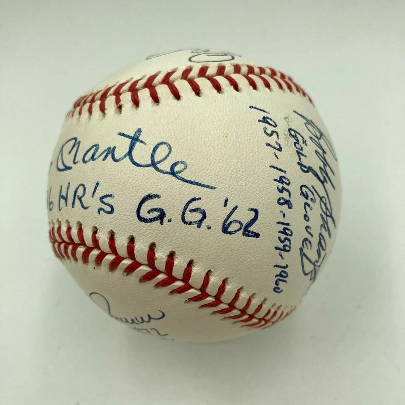 Mickey Mantle 536 HR's Yankees Gold Glove Signed Baseball PSA DNA - 4