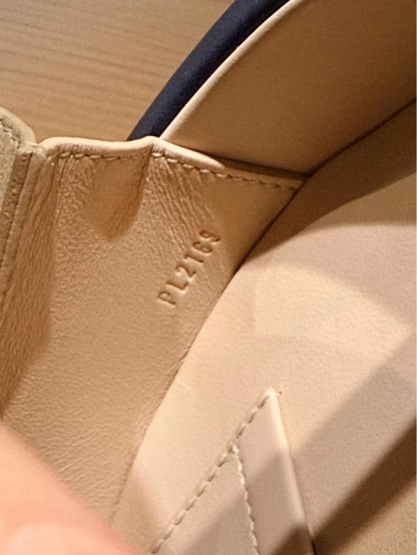 Louis Vuitton Petite Boite Chapeau Ombre Python and Navy Leather PL2169 (2019) - 11