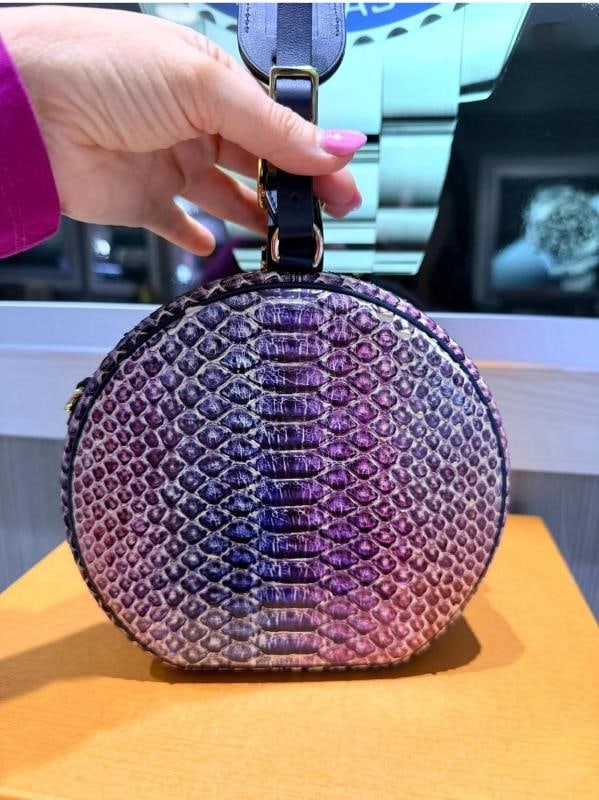 Louis Vuitton Petite Boite Chapeau Ombre Python and Navy Leather PL2169 (2019) - 9