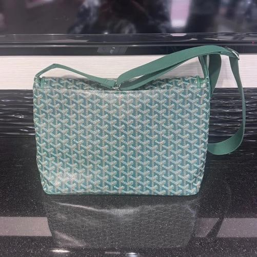Goyard Capetien Messenger Bag Green - 2