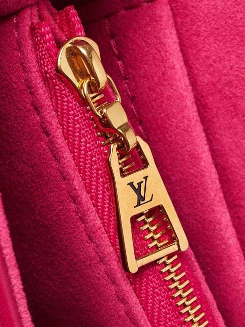Louis Vuitton Pink Quilted Leather New Wave MM Chain Bag - 10