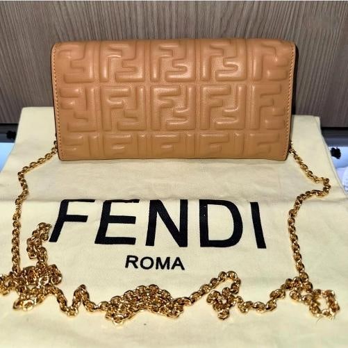 Fendi Continential Wallet on Chain tan leather - 4