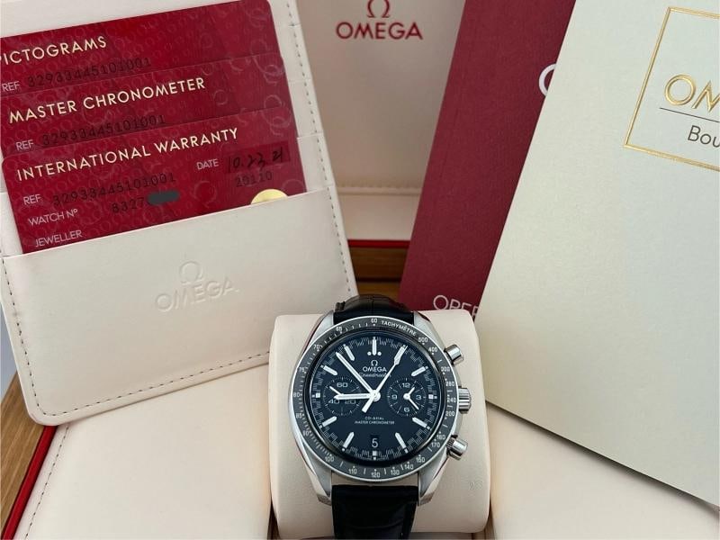 Omega Speedmaster Racing 329.33.44.51.01.001 44mm Black Dial Box Papers: Condition: Pre-owned - Excellent,Country of Origin: Switzerland,Bezel Color: Black,Closure: Deployant,Year Manufactured: 2020-Now,Band/Strap: Two-Piece Strap,Case Color: Silver,Department: Men,Bezel