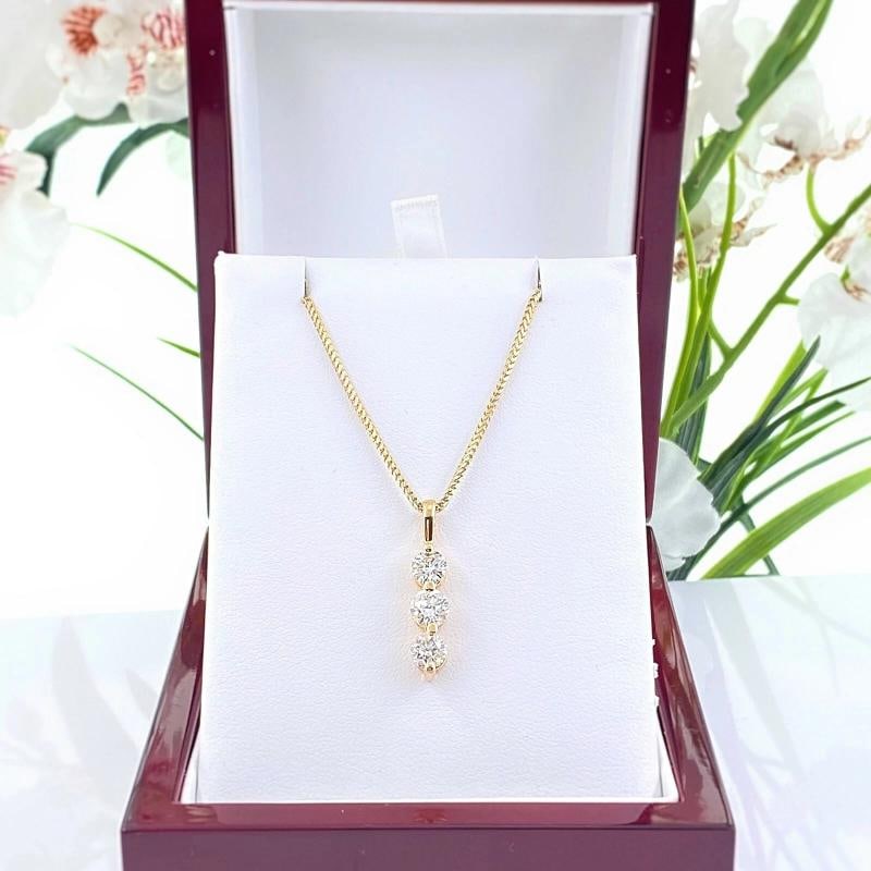 Round Diamond 3 Stone Past Present Future Necklace 1.40 tcw 14 kt Yellow Gold - 2