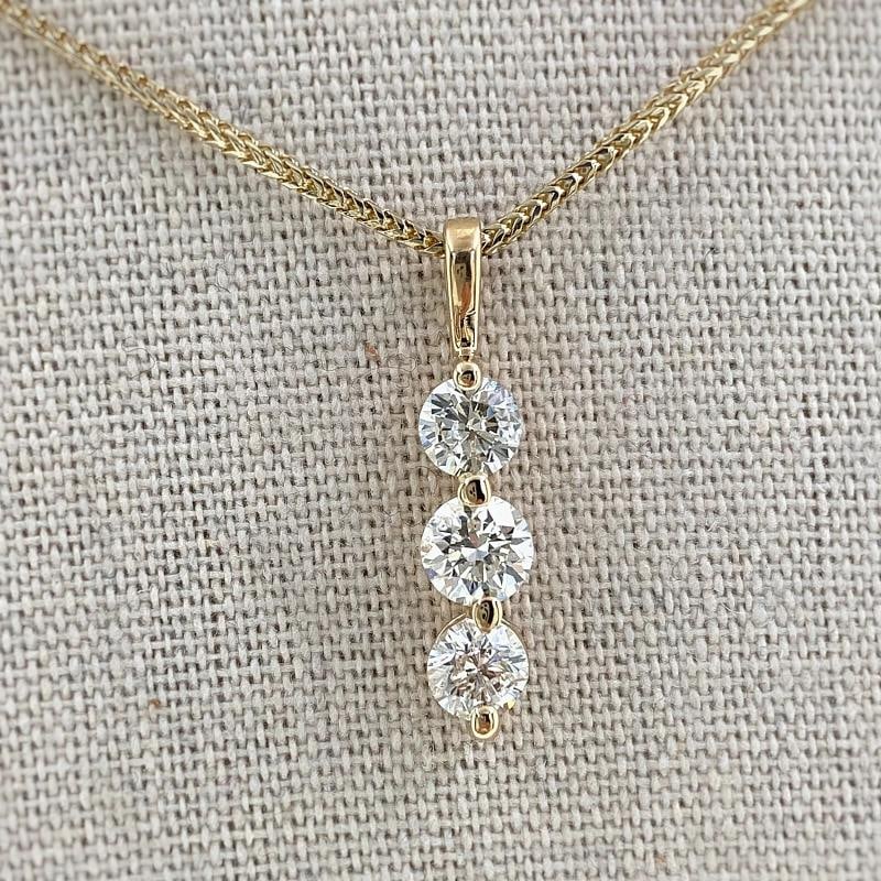 Round Diamond 3 Stone Past Present Future Necklace 1.40 tcw 14 kt Yellow Gold - 7