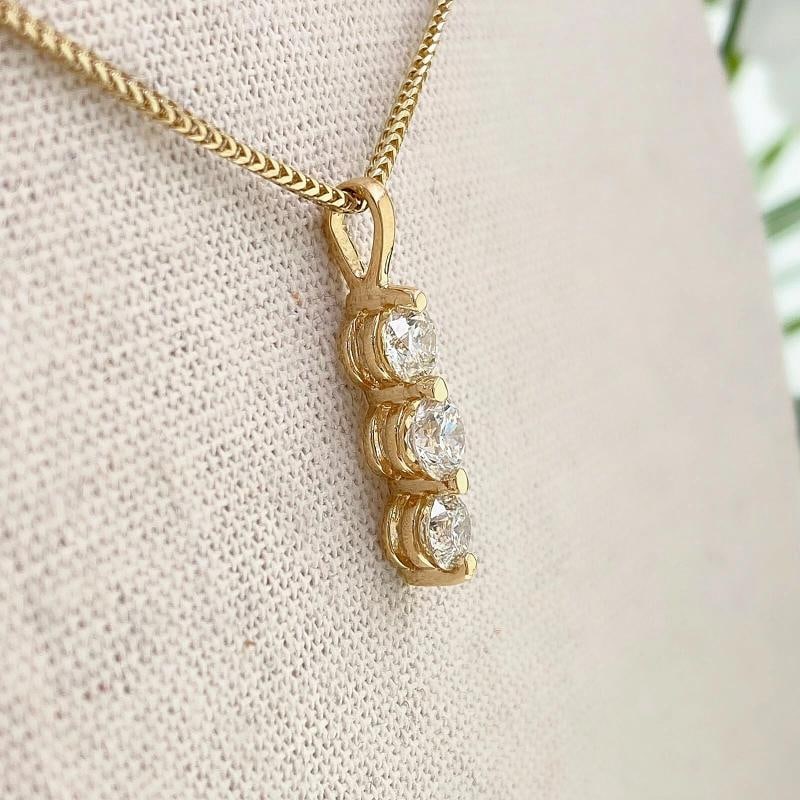 Round Diamond 3 Stone Past Present Future Necklace 1.40 tcw 14 kt Yellow Gold - 8