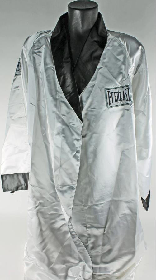 Muhammad Ali Authentic Signed Everlast Boxing Robe PSA/DNA ITP #4A53182 - 4