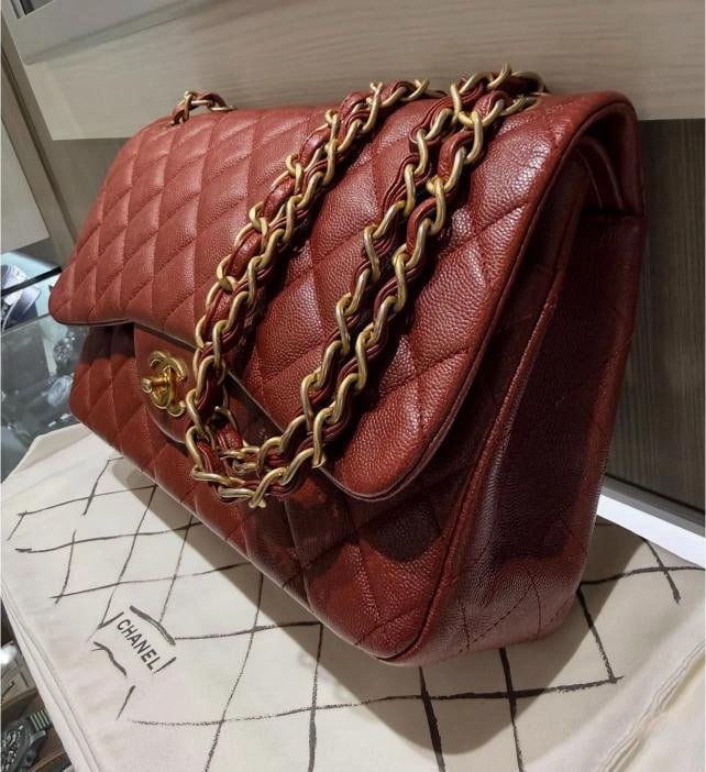 Chanel Classic Jumbo Double Flap in Iridescent Burgundy Quilted Caviar w/GHW 18C - 3