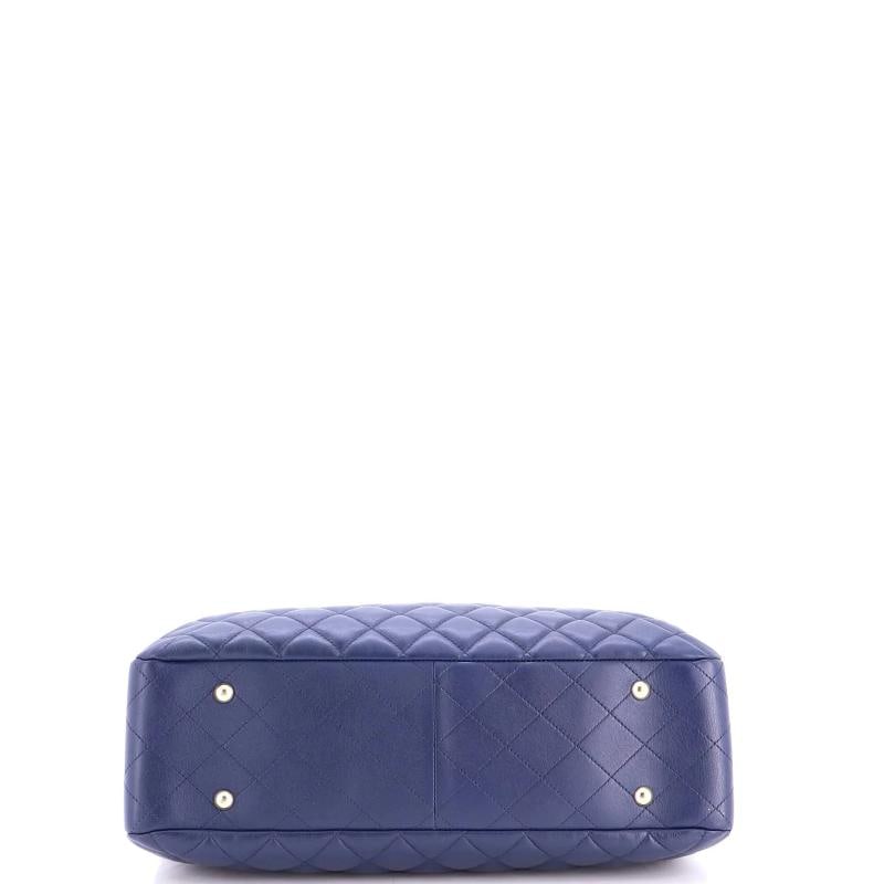 Chanel Classic CC Shopping Tote Quilted Calfskin Large - 4