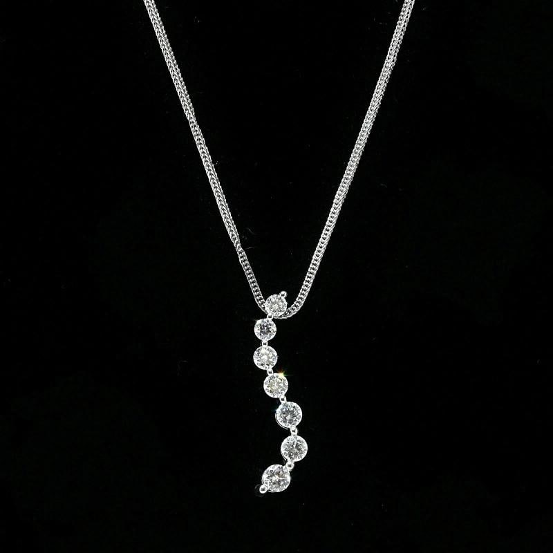 Leo Journey Diamond Necklace Pendant 0.61 tcw set in 14k White Gold: Condition: Pre-owned - Good,Total Carat Weight: 0.50 ctw - 0.74 ctw,Style: Pendant,Setting Style: Prong,Type: Necklace,Main Stone Color: White,Color: White,Necklace Length: 18 in,Metal Purity: