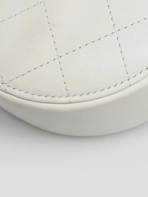 Chanel White Quilted Lambskin Leather Pearl Round Clutch with Chain Bag - 4