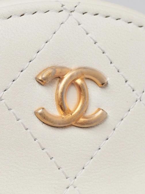 Chanel White Quilted Lambskin Leather Pearl Round Clutch with Chain Bag - 5