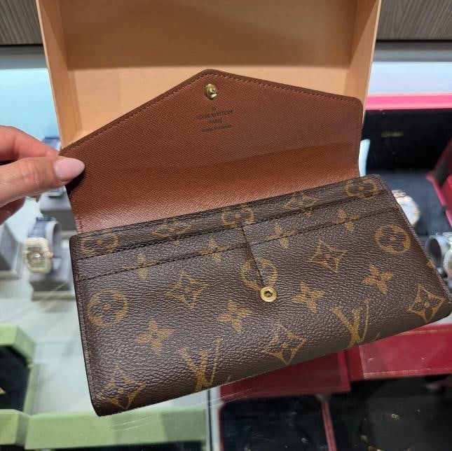 Louis Vuitton Sarah Wallet Monogram - 5