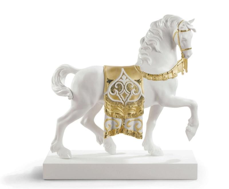 LLADRO A REGAL STEED HORSE GOLDEN SCULPTURE #7186 BRAND NIB DECO LARGE: Condition: New: A brand-new, unused, unopened, undamaged item in its original packaging (where packaging is applicable). Packaging should be the same as what is found in a retail store, unless the