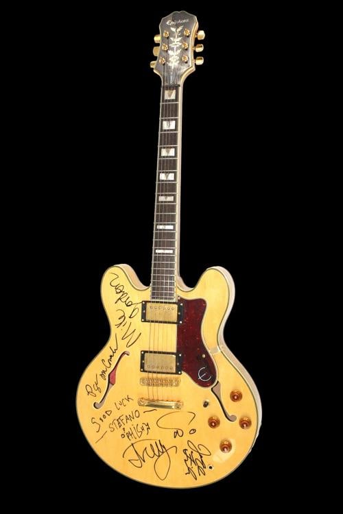 PHISH: Trey Anastasio, Jon Fishman, Mike Gordon & Page McConnell Signed Guitar (JSA) - 2