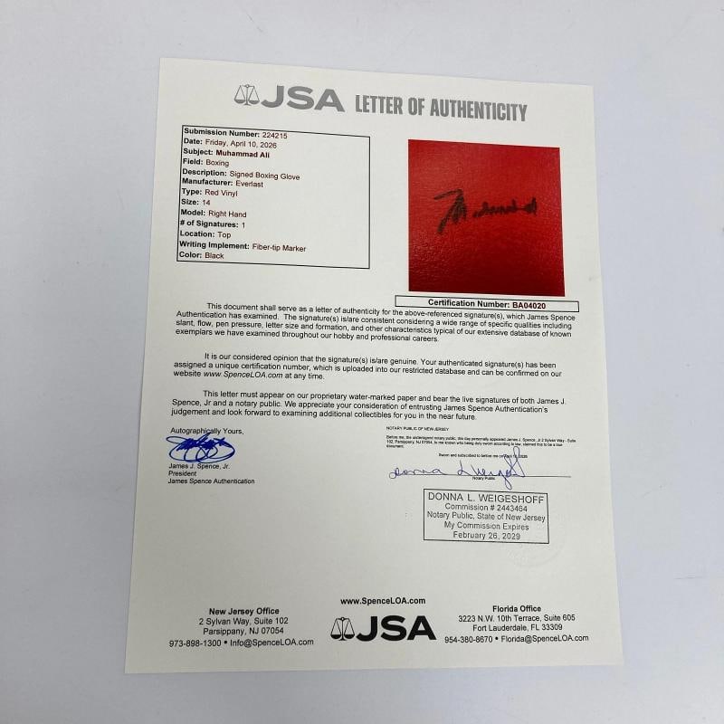 Muhammad Ali Signed Everlast Boxing Glove JSA COA - 2