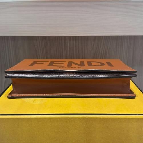 Fendi Signature Roma Logo Wallet on Chain Brown Leather Crossbody Bag - 5