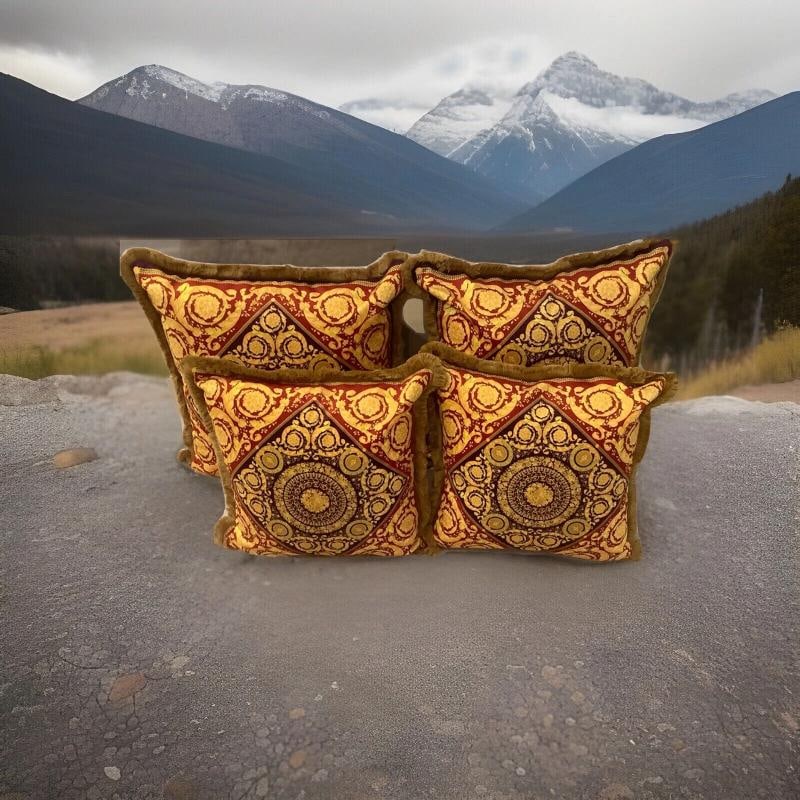 ATELIER VERSACE CUSTOM MADE SET OF 4 PILLOWS 2-SZ18Ã¢â‚¬Â18 - 15