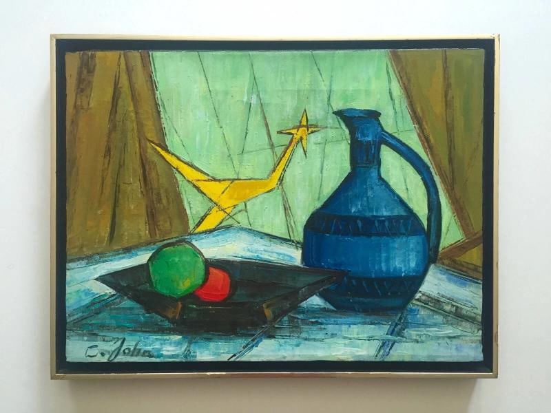 MID CENTURY MODERNIST C. JOHN FRAMED ORIGINAL STILL LIFE OIL PAINTING ON CANVAS: THE VINTAGE FRAMED MODERNIST PAINTING MEASURES 17 1/8" W X 13 1/8" H X 1 1/2"D. IT IS PERIOD CUSTOM FRAMED IN A FLOAT MOUNTED PRESENTATION WITH A WALNUT STAINED WOOD BOX STYLE MOLDING WITH A METALLIC 