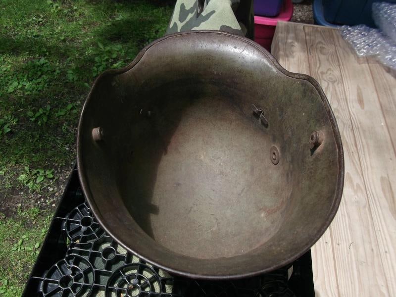 Original WW1 German M17 Helmet - 11