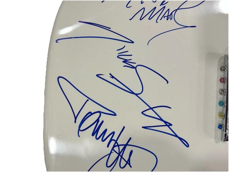 Motley Crue: Tommy Lee, Nikki Sixx, Vince Neil, and Mick Mars Signed Guitar (JSA) - 5